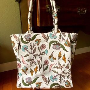 Universal Thread Tote Bag